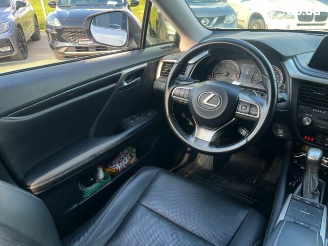 Белый Лексус RX 300, объемом двигателя 2 л и пробегом 104 тыс. км за 47740 $, фото 25 на Automoto.ua