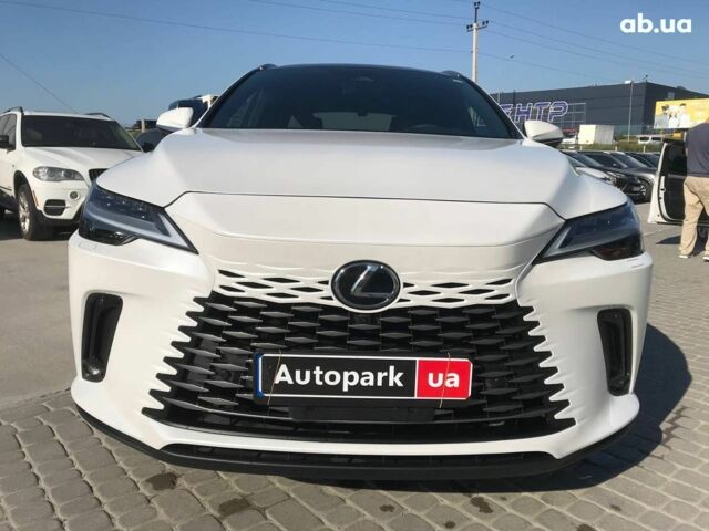 Белый Лексус RX 350, объемом двигателя 2.5 л и пробегом 11 тыс. км за 69690 $, фото 1 на Automoto.ua