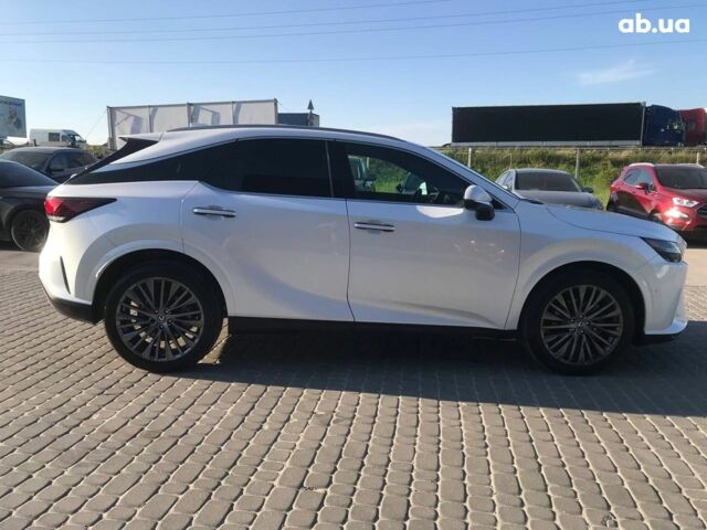 Белый Лексус RX 350, объемом двигателя 2.5 л и пробегом 11 тыс. км за 69690 $, фото 2 на Automoto.ua