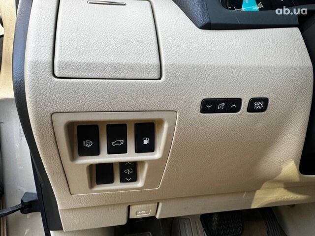 Бежевий Лексус RX 350, об'ємом двигуна 3.5 л та пробігом 98 тис. км за 22990 $, фото 13 на Automoto.ua