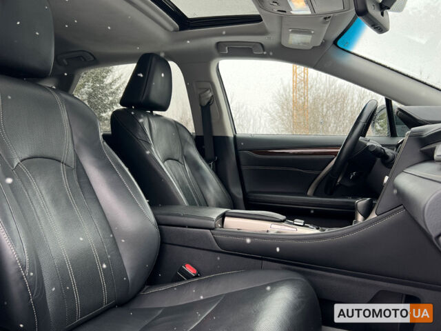 Черный Лексус RX 350, объемом двигателя 3.5 л и пробегом 74 тыс. км за 33700 $, фото 11 на Automoto.ua