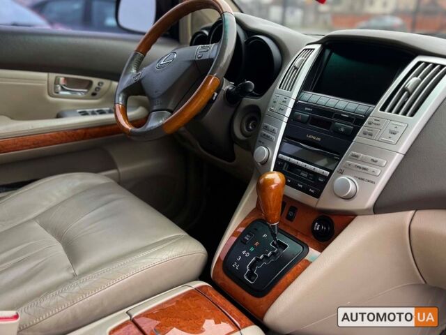 Красный Лексус RX 350, объемом двигателя 3.5 л и пробегом 208 тыс. км за 15700 $, фото 13 на Automoto.ua