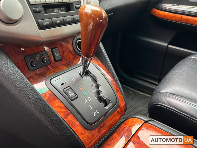 Серый Лексус RX 350, объемом двигателя 3.5 л и пробегом 270 тыс. км за 12800 $, фото 11 на Automoto.ua