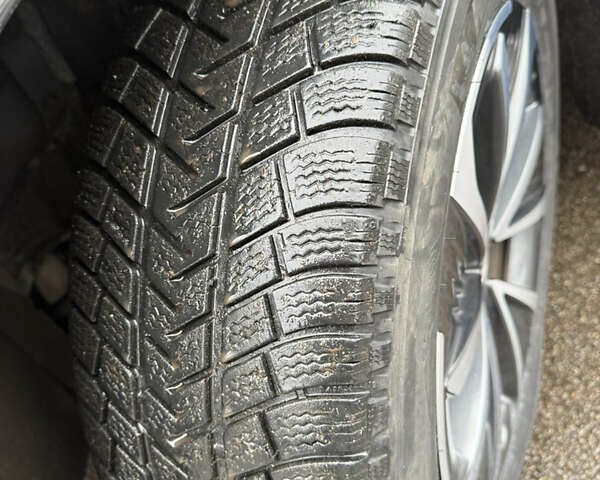 Белый Лексус RZ, объемом двигателя 0 л и пробегом 40 тыс. км за 37300 $, фото 12 на Automoto.ua