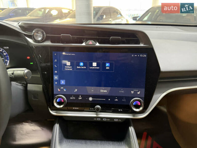 Білий Лексус RZ, об'ємом двигуна 0 л та пробігом 9 тис. км за 41900 $, фото 26 на Automoto.ua