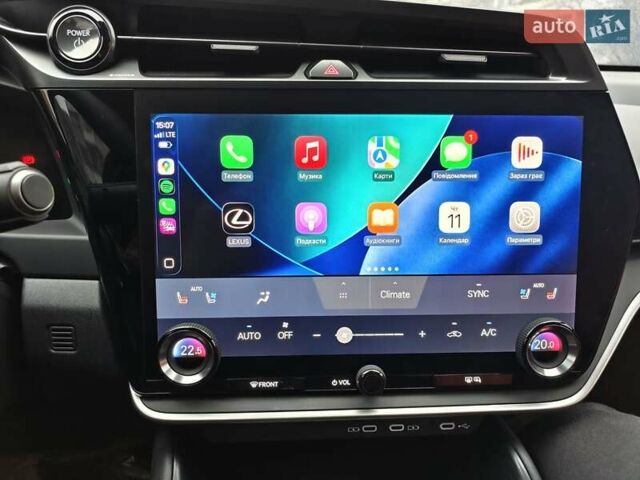 Белый Лексус RZ, объемом двигателя 0 л и пробегом 5 тыс. км за 40000 $, фото 10 на Automoto.ua