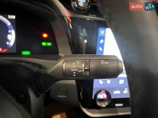 Білий Лексус RZ, об'ємом двигуна 0 л та пробігом 19 тис. км за 59900 $, фото 26 на Automoto.ua