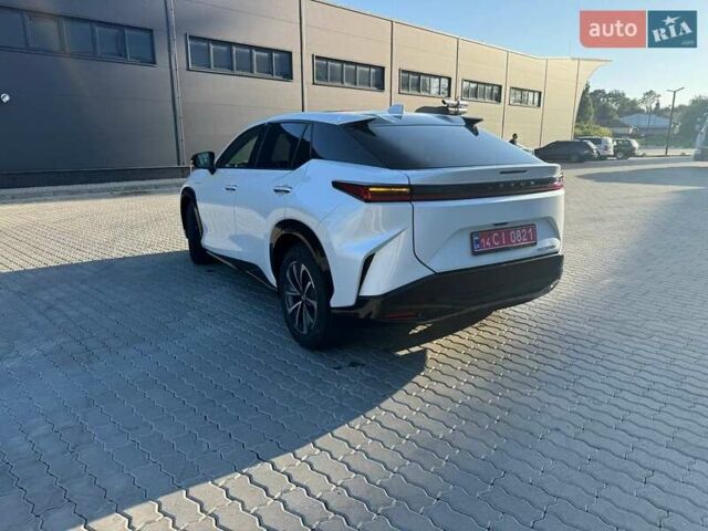 Лексус RZ 2024 у Трускавце на Automoto.ua Білий Лексус RZ, об'ємом двигуна 0 л та пробігом 1 тис. км за 38500 $, фото 12 на Automoto.ua