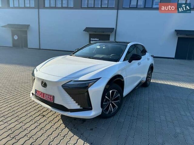 Лексус RZ 2024 у Трускавце на Automoto.ua Білий Лексус RZ, об'ємом двигуна 0 л та пробігом 1 тис. км за 38500 $, фото 6 на Automoto.ua