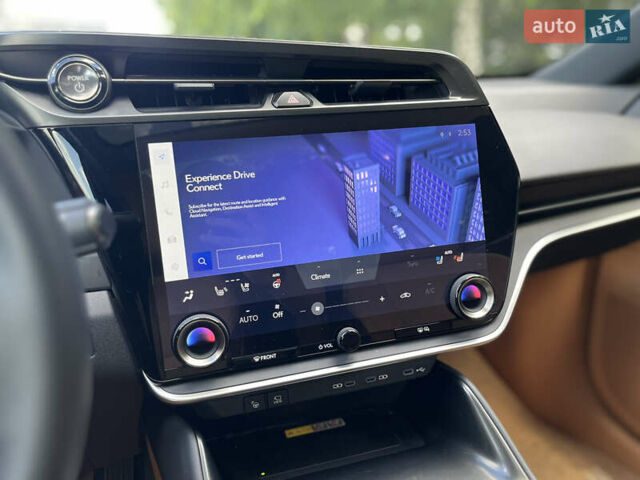 Черный Лексус RZ, объемом двигателя 0 л и пробегом 11 тыс. км за 42500 $, фото 8 на Automoto.ua