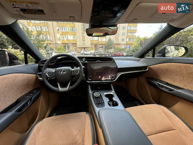 Чорний Лексус RZ, об'ємом двигуна 0 л та пробігом 10 тис. км за 45000 $, фото 14 на Automoto.ua