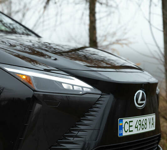 Чорний Лексус RZ, об'ємом двигуна 0 л та пробігом 25 тис. км за 35800 $, фото 6 на Automoto.ua