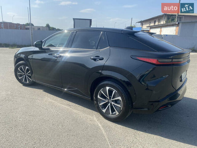 Черный Лексус RZ, объемом двигателя 0 л и пробегом 9 тыс. км за 41000 $, фото 11 на Automoto.ua