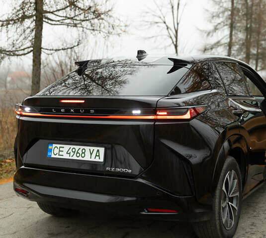 Чорний Лексус RZ, об'ємом двигуна 0 л та пробігом 25 тис. км за 35800 $, фото 12 на Automoto.ua