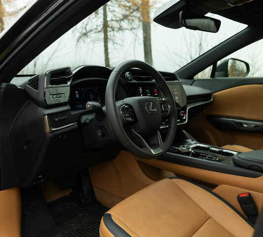 Чорний Лексус RZ, об'ємом двигуна 0 л та пробігом 25 тис. км за 35800 $, фото 28 на Automoto.ua