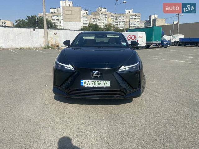 Черный Лексус RZ, объемом двигателя 0 л и пробегом 9 тыс. км за 41000 $, фото 1 на Automoto.ua