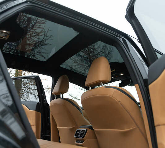 Чорний Лексус RZ, об'ємом двигуна 0 л та пробігом 25 тис. км за 35800 $, фото 21 на Automoto.ua