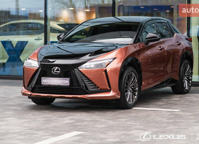 Коричневий Лексус RZ, об'ємом двигуна 0 л та пробігом 16 тис. км за 52000 $, фото 5 на Automoto.ua
