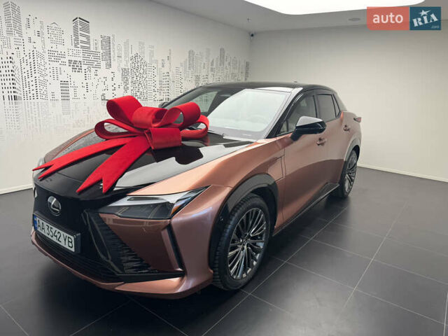 Коричневий Лексус RZ, об'ємом двигуна 0 л та пробігом 16 тис. км за 52000 $, фото 1 на Automoto.ua