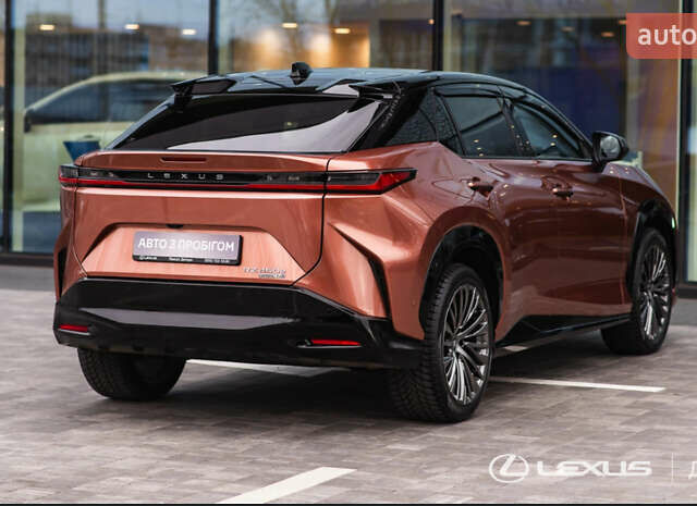 Коричневий Лексус RZ, об'ємом двигуна 0 л та пробігом 16 тис. км за 52000 $, фото 2 на Automoto.ua