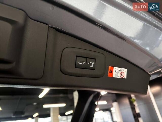 Лексус RZ, объемом двигателя 0 л и пробегом 24 тыс. км за 48900 $, фото 39 на Automoto.ua