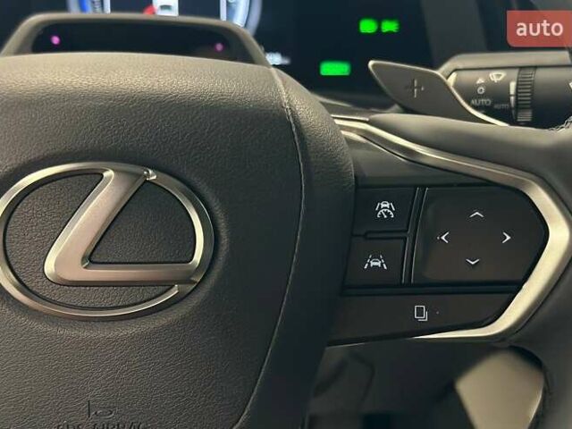 Лексус RZ, объемом двигателя 0 л и пробегом 24 тыс. км за 48900 $, фото 16 на Automoto.ua