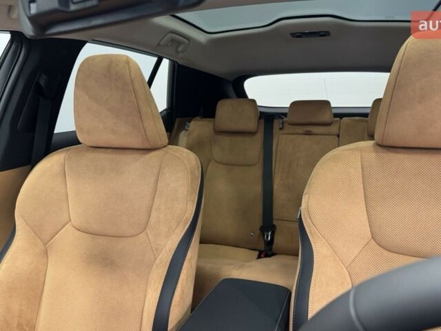 Лексус RZ, об'ємом двигуна 0 л та пробігом 0 тис. км за 71264 $, фото 9 на Automoto.ua