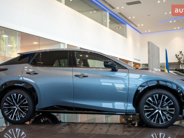 Лексус RZ, объемом двигателя 0 л и пробегом 0 тыс. км за 72976 $, фото 7 на Automoto.ua