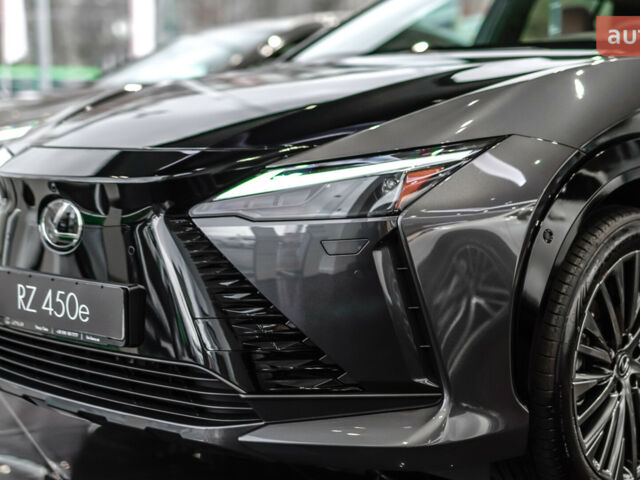 Лексус RZ, объемом двигателя 0 л и пробегом 0 тыс. км за 69773 $, фото 3 на Automoto.ua