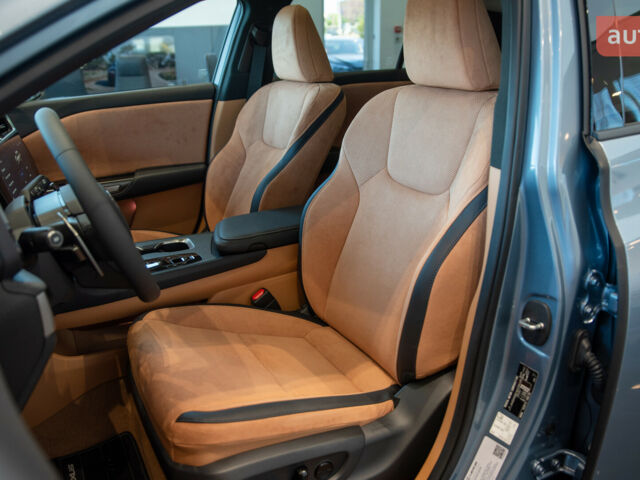 Лексус RZ, объемом двигателя 0 л и пробегом 0 тыс. км за 72976 $, фото 17 на Automoto.ua