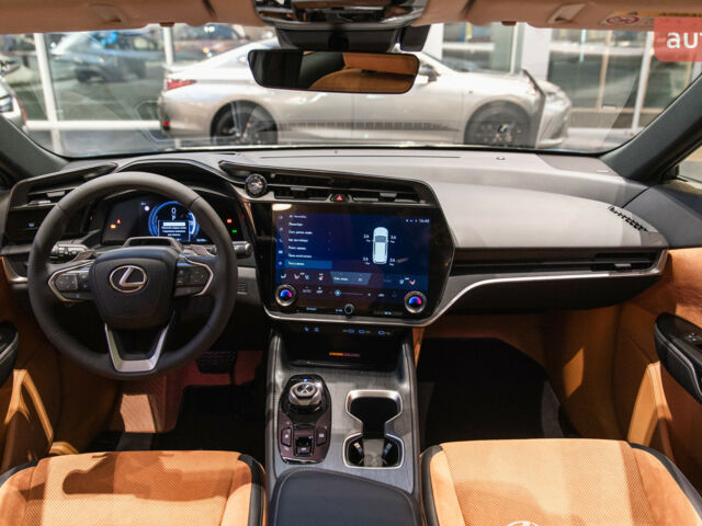 Лексус RZ, объемом двигателя 0 л и пробегом 0 тыс. км за 76305 $, фото 17 на Automoto.ua