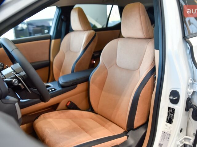 Лексус RZ, об'ємом двигуна 0 л та пробігом 0 тис. км за 69014 $, фото 15 на Automoto.ua