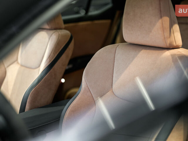 Лексус RZ, объемом двигателя 0 л и пробегом 0 тыс. км за 69773 $, фото 19 на Automoto.ua