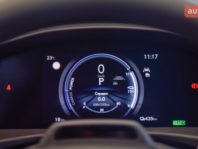 Лексус RZ, об'ємом двигуна 0 л та пробігом 0 тис. км за 69014 $, фото 19 на Automoto.ua