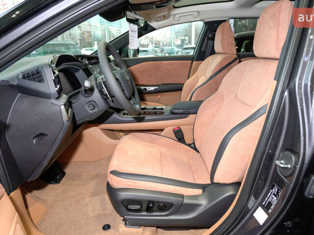 Лексус RZ, объемом двигателя 0 л и пробегом 0 тыс. км за 69773 $, фото 13 на Automoto.ua