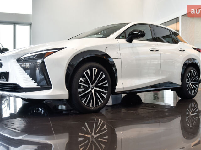 Лексус RZ, об'ємом двигуна 0 л та пробігом 0 тис. км за 69014 $, фото 7 на Automoto.ua