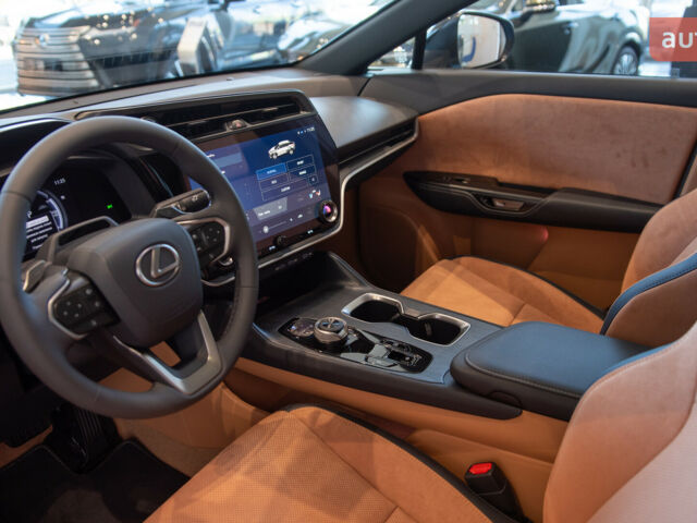 Лексус RZ, объемом двигателя 0 л и пробегом 0 тыс. км за 72976 $, фото 14 на Automoto.ua