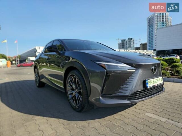 Сірий Лексус RZ, об'ємом двигуна 0 л та пробігом 17 тис. км за 39900 $, фото 39 на Automoto.ua