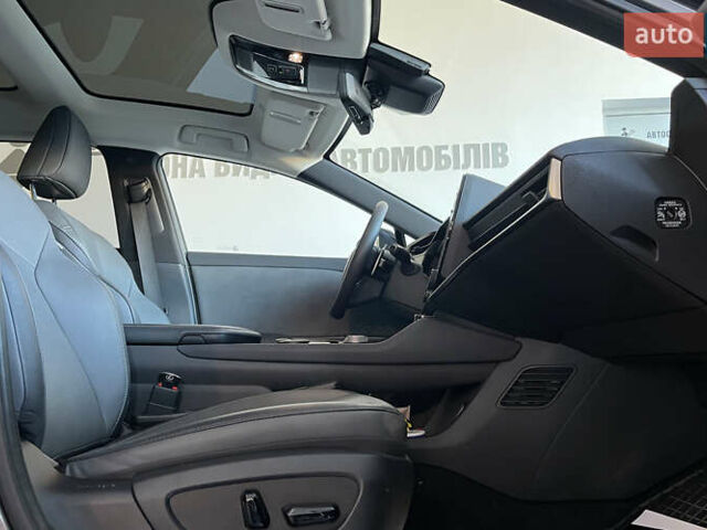 Сірий Лексус RZ, об'ємом двигуна 0 л та пробігом 22 тис. км за 53000 $, фото 8 на Automoto.ua