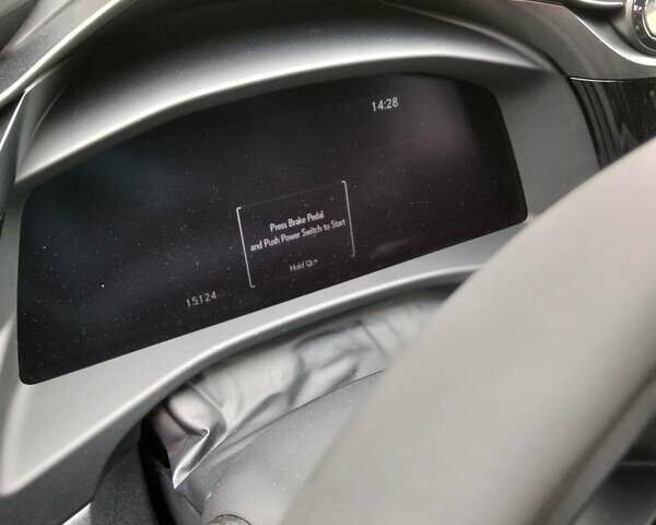 Серый Лексус RZ, объемом двигателя 0 л и пробегом 15 тыс. км за 39500 $, фото 5 на Automoto.ua
