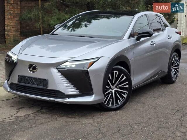 Серый Лексус RZ, объемом двигателя 0 л и пробегом 15 тыс. км за 37777 $, фото 17 на Automoto.ua