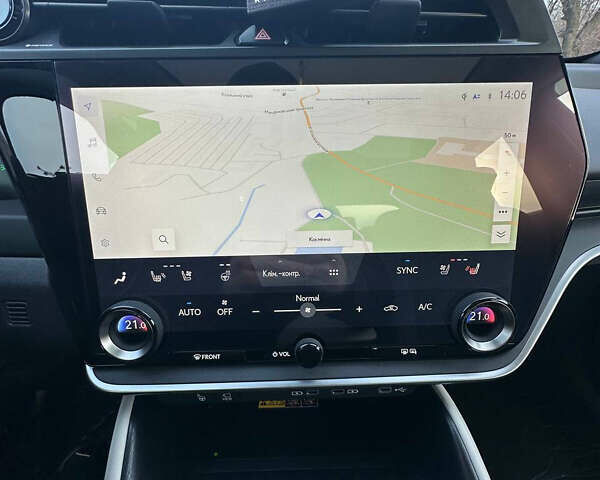 Серый Лексус RZ, объемом двигателя 0 л и пробегом 7 тыс. км за 54850 $, фото 21 на Automoto.ua