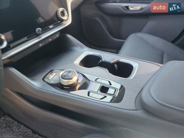 Сірий Лексус RZ, об'ємом двигуна 0 л та пробігом 17 тис. км за 39900 $, фото 11 на Automoto.ua