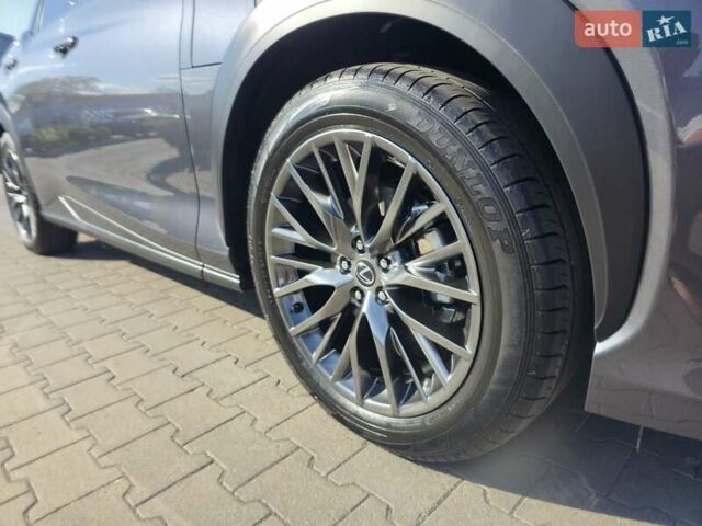 Сірий Лексус RZ, об'ємом двигуна 0 л та пробігом 17 тис. км за 39900 $, фото 25 на Automoto.ua