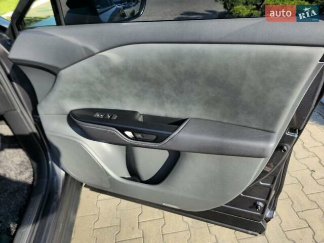 Сірий Лексус RZ, об'ємом двигуна 0 л та пробігом 17 тис. км за 39900 $, фото 31 на Automoto.ua