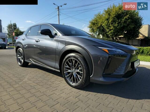 Сірий Лексус RZ, об'ємом двигуна 0 л та пробігом 17 тис. км за 39900 $, фото 22 на Automoto.ua