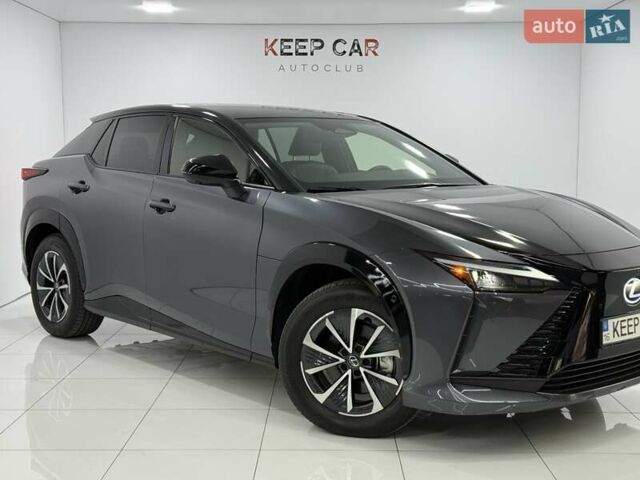 Серый Лексус RZ, объемом двигателя 0 л и пробегом 6 тыс. км за 44500 $, фото 1 на Automoto.ua