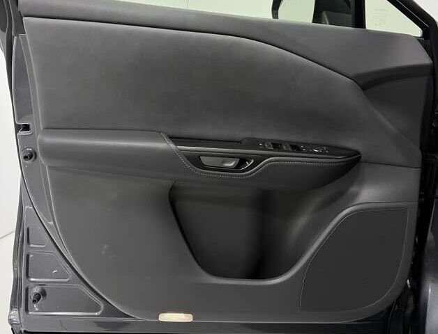 Серый Лексус RZ, объемом двигателя 0 л и пробегом 6 тыс. км за 44500 $, фото 30 на Automoto.ua