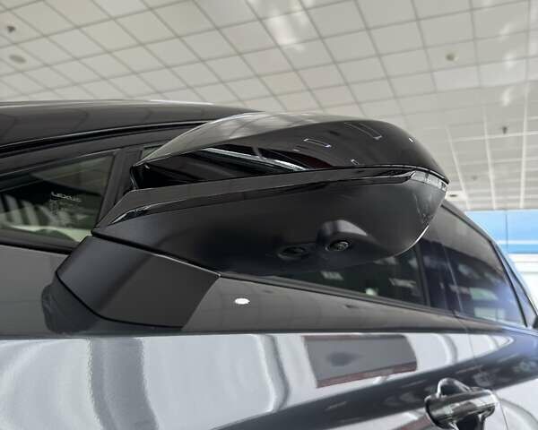 Серый Лексус RZ, объемом двигателя 0 л и пробегом 6 тыс. км за 43500 $, фото 9 на Automoto.ua