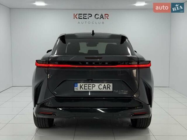 Серый Лексус RZ, объемом двигателя 0 л и пробегом 6 тыс. км за 44500 $, фото 17 на Automoto.ua